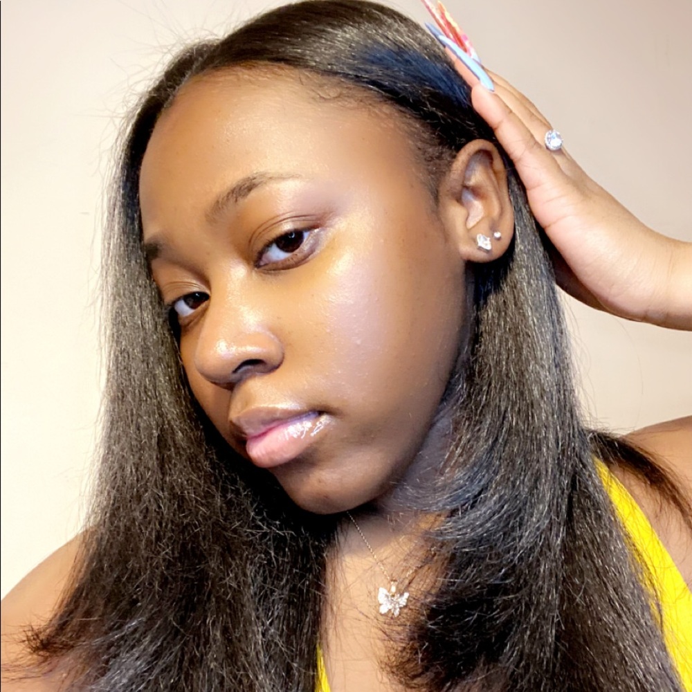 Meet your Posher, Destiny